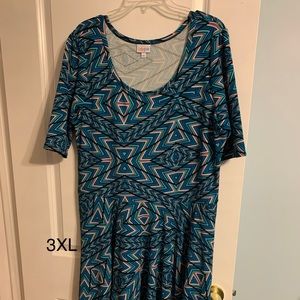 Lularoe Nicole  3XL.fits 14-16